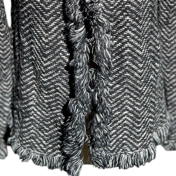 🌻Chico's Soft Tweed Wool Blend Blazer Jacket Cardigan Fringe Trim Size Small - Picture 4 of 11